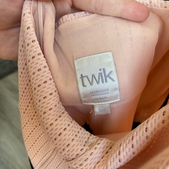 *3 for $25* - TWIK Dress - pink and black - Picture 3 of 3